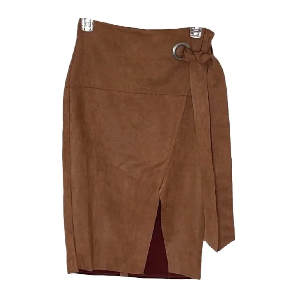 ❤️ 🆕 HAUTE MONDE Skirt Size S